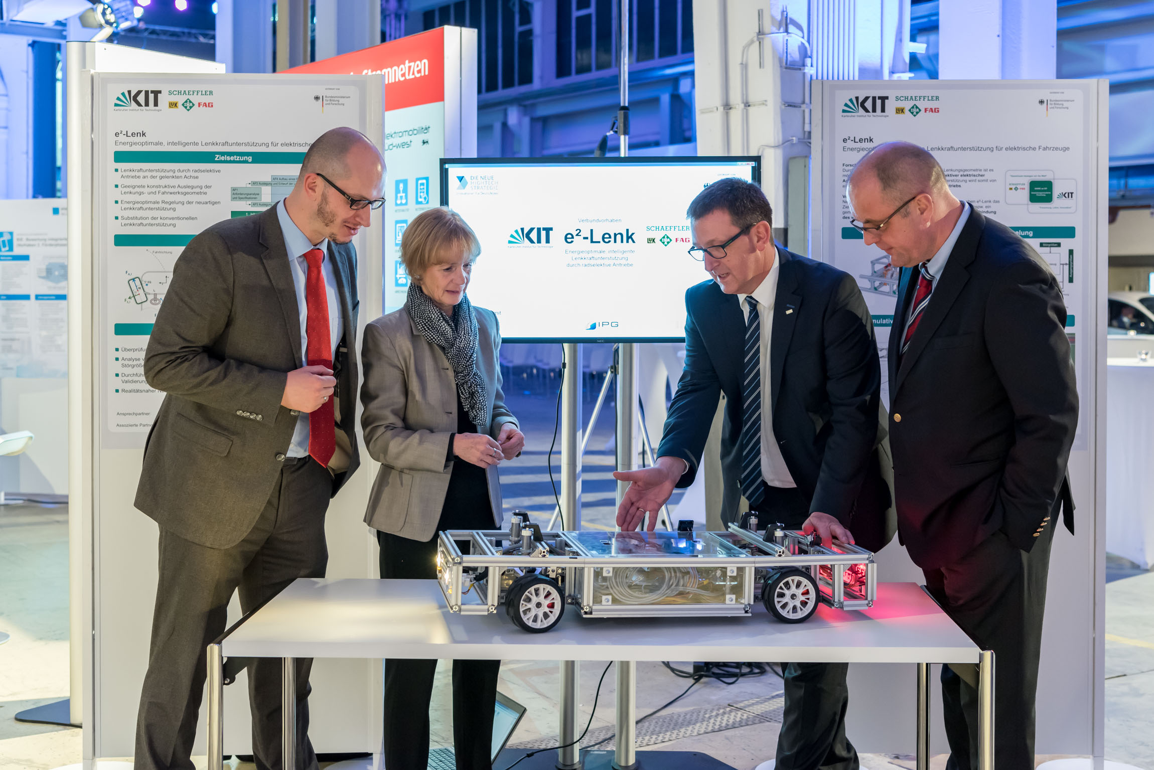 Stand zum Projekt "e2-lenk" bei der "Fields of Innovation"